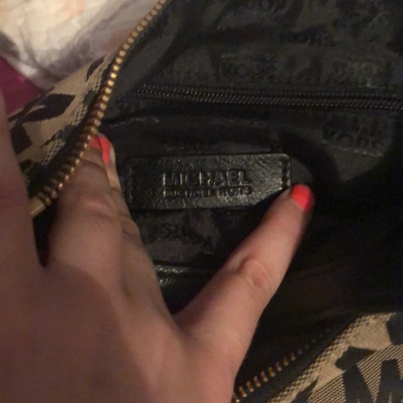 Purse - Picture 2 of 4